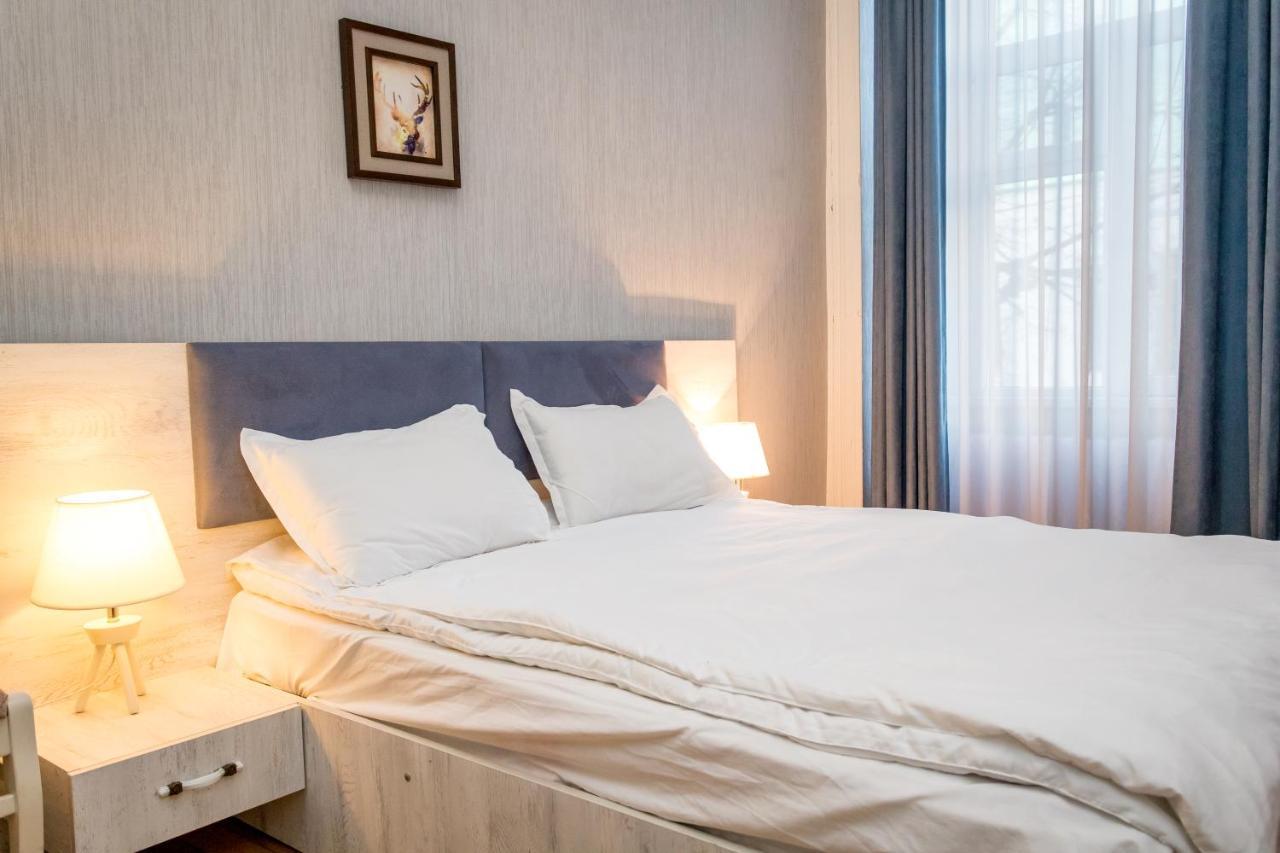 Hb Apartments Mari Brose Тбилиси Екстериор снимка