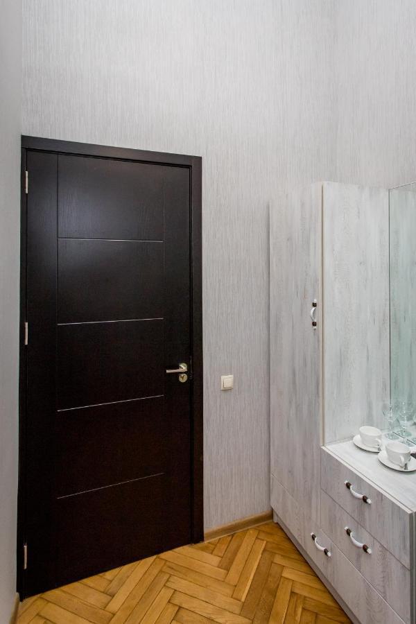 Hb Apartments Mari Brose Тбилиси Екстериор снимка