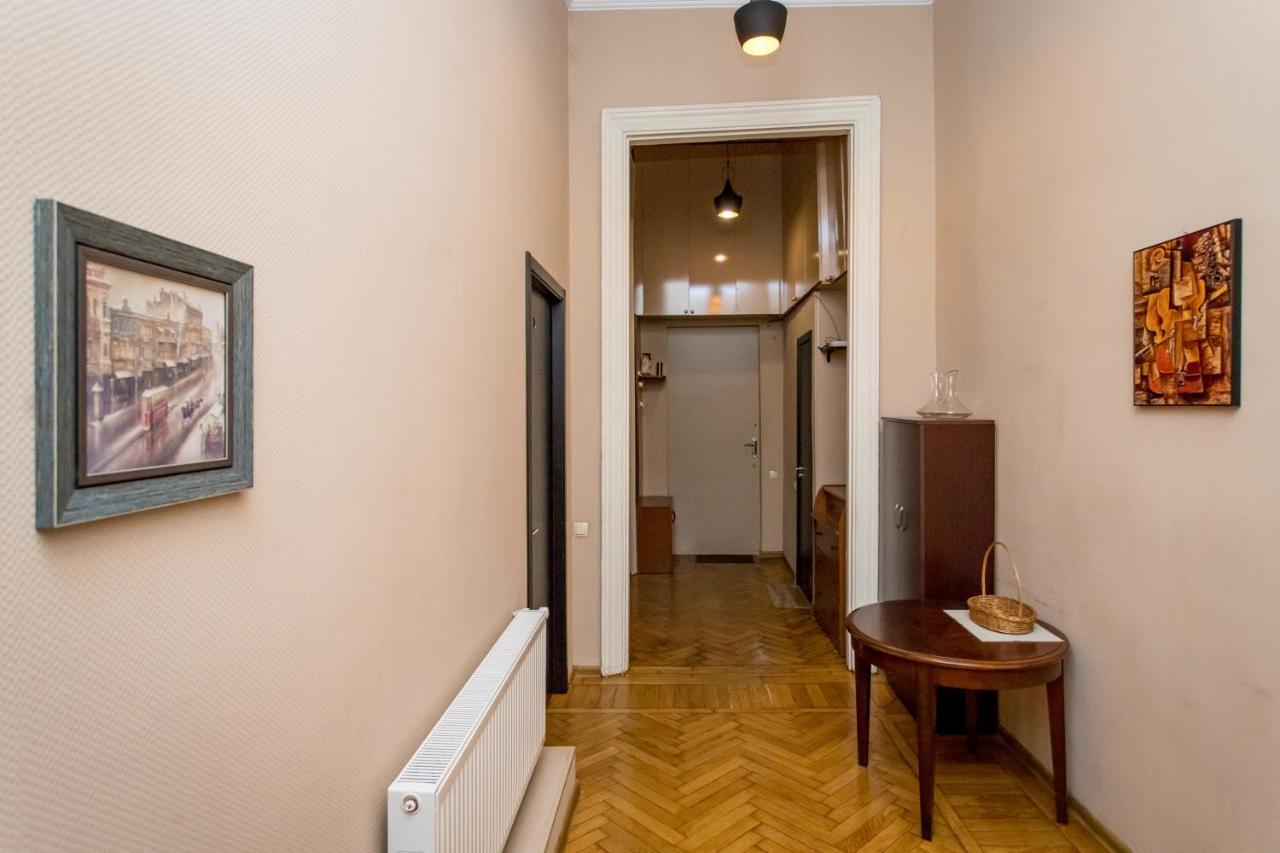 Hb Apartments Mari Brose Тбилиси Екстериор снимка